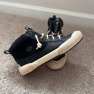 Sperry Winter Shoe Booties